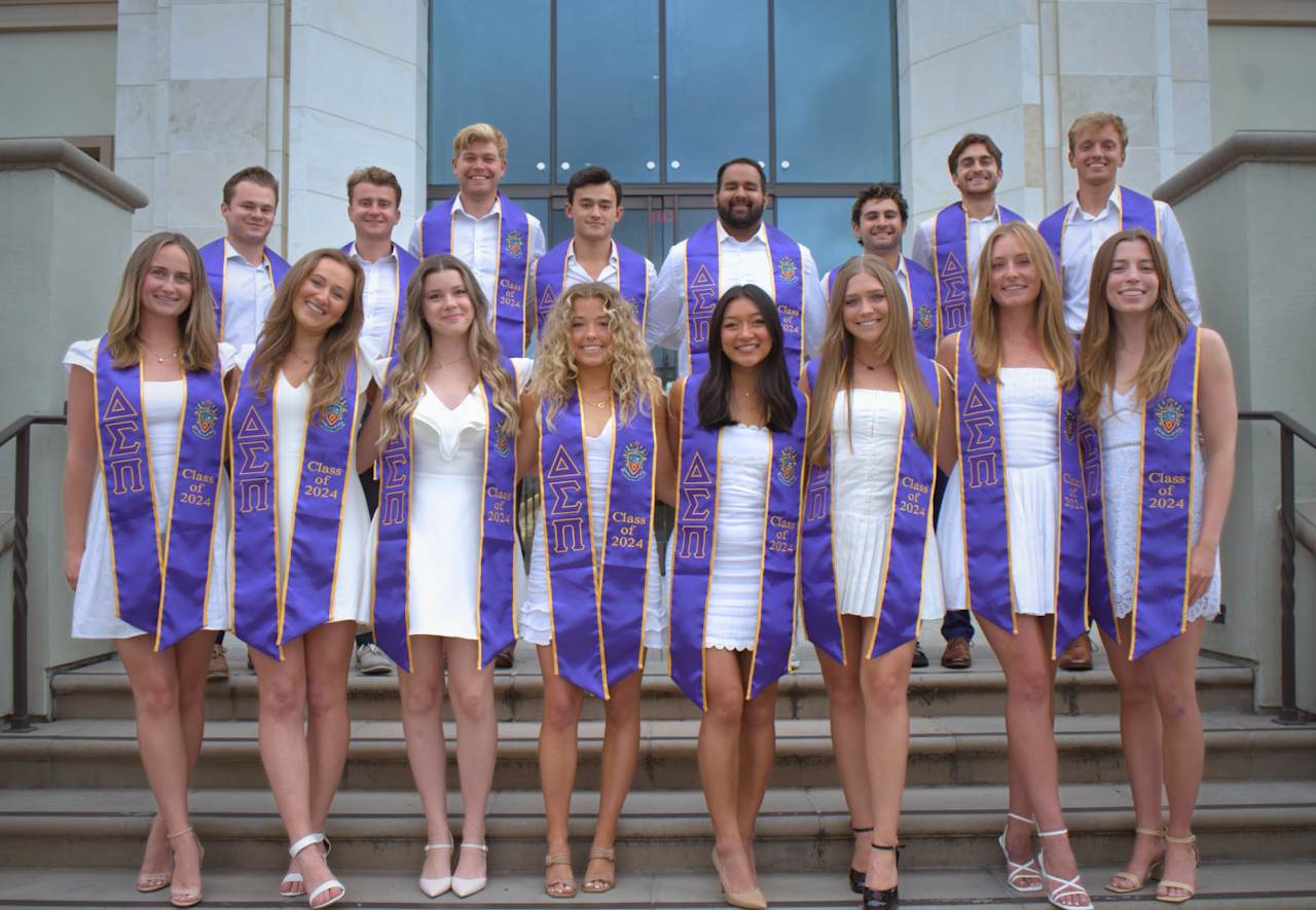 Senior class photo